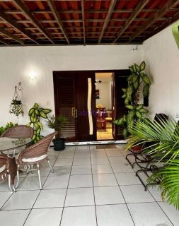 Casa de condomínio Guarapari  na Cohama, na Rua do Aririzal - 3 quartos