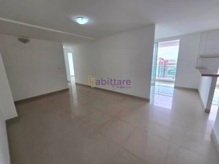 Alugo apartamento com projetados de 3 quartos (1 suíte) no Edifício Alto do Renascença