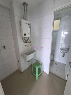 Alugo apartamento com projetados de 3 quartos (1 suíte) no Edifício Alto do Renascença