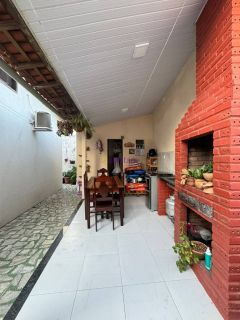 Casa em Condomínio na rua Boa Esperança com 3 quartos (2 suítes)