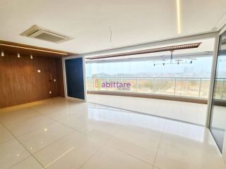 Apartamento de 235m² com 4 suítes (1 master) no Al Mare - Calhau