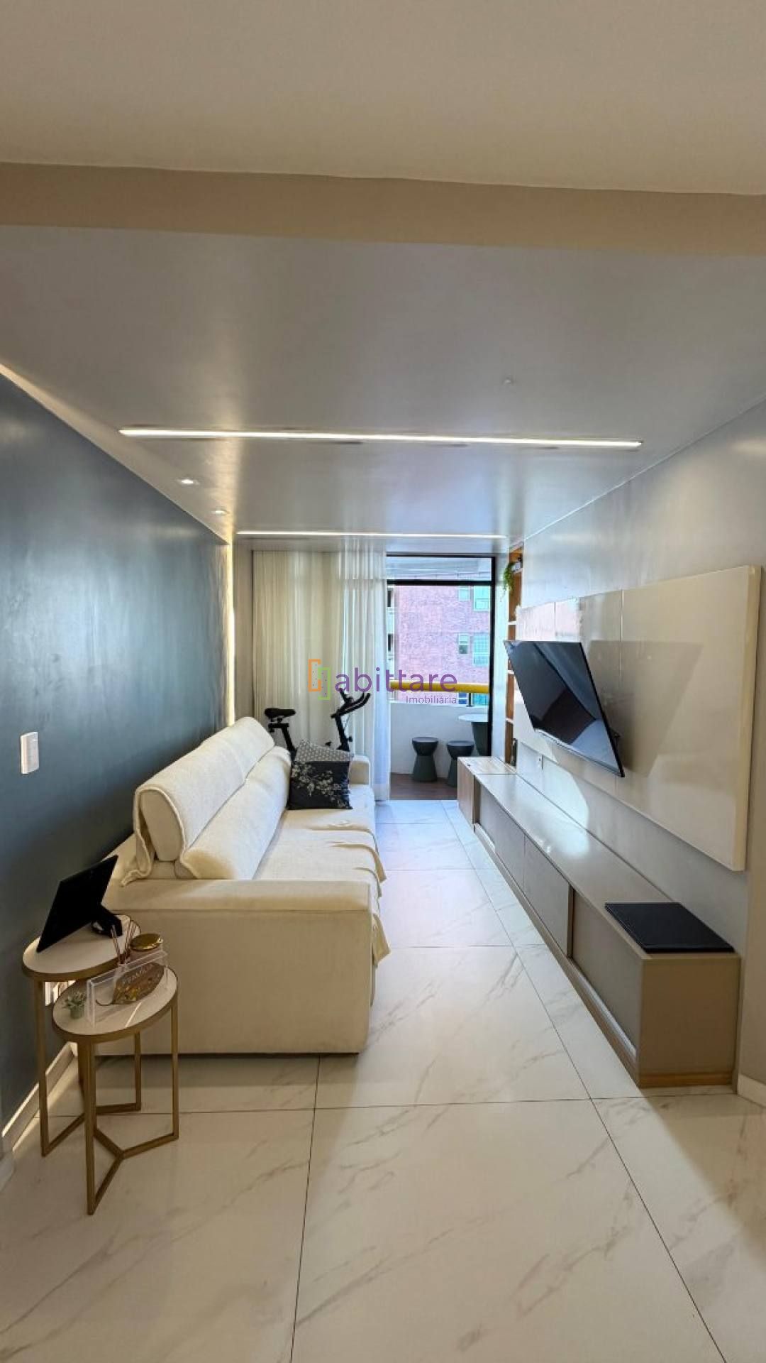 Apartamento Mobiliado de 85m² com 3 quartos (1 suíte) no Porto Seguro