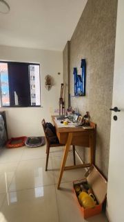 Apartamento de 85m² com 3 quartos (1 suíte) no Porto Seguro