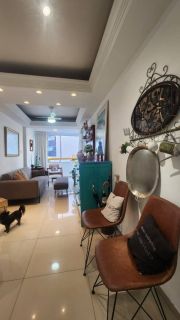 Apartamento de 85m² com 3 quartos (1 suíte) no Porto Seguro