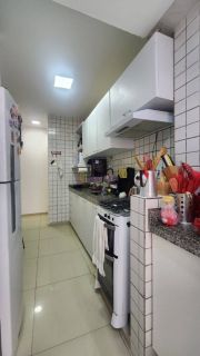 Apartamento de 85m² com 3 quartos (1 suíte) no Porto Seguro