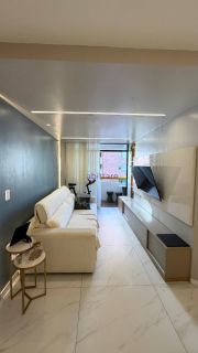 Apartamento Mobiliado de 85m² com 3 quartos (1 suíte) no Porto Seguro