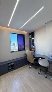 Apartamento Mobiliado de 85m² com 3 quartos (1 suíte) no Porto Seguro