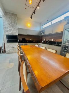 Alugo casa de 150m² no Portal do Araçagy III mobiliada - 4 suítes