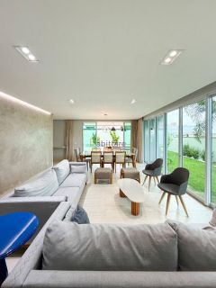 Alugo casa mobiliada no Alphaville  - Fino acabamento e com 4 suítes