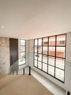 Casa  430m² com 5 suítes, elevador + espaço gourmet com piscina no Alphaville