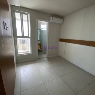 Apartamento no Easy Renascença de 65m² com 2 suítes + lavabo