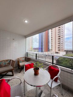 Edificio Buenos Aires - Apartamento de 150m² com 3 suítes + DCE no Calhau.