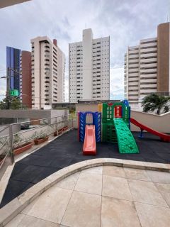 Edificio Buenos Aires - Apartamento de 150m² com 3 suítes + DCE no Calhau.
