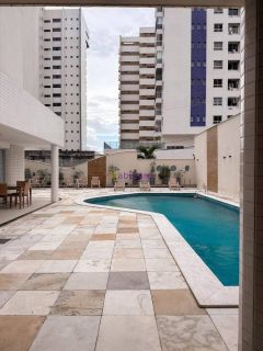 Edificio Buenos Aires - Apartamento de 150m² com 3 suítes + DCE no Calhau.