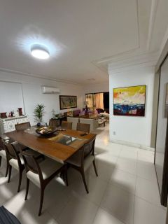 Edificio Buenos Aires - Apartamento de 145m² com 2 suítes + closet no Calhau