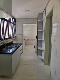 Apartamento no Condomínio Titanium,86m² com 02 quartos (01 SUITE) + DCE, Reformado no Renascença