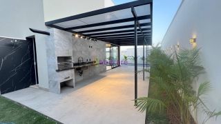 Casa duplex no Alphaville com 05 suítes + Espaço gourmet