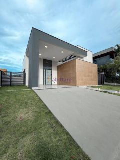 Casa Térrea no Alphaville com 4 suítes + espaço gourmet com piscina