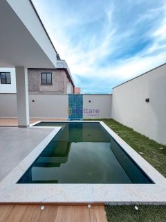 Casa Térrea no Alphaville com 4 suítes + espaço gourmet com piscina