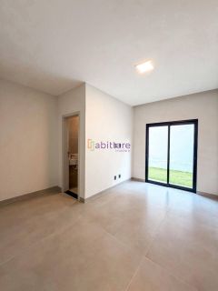 Casa Térrea no Alphaville com 4 suítes + espaço gourmet com piscina
