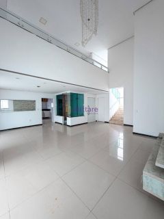Condomínio Alphaville - Casa ampla com 03 suítes -  488m² de potencial