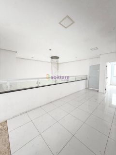 Condomínio Alphaville - Casa ampla com 03 suítes -  488m² de potencial