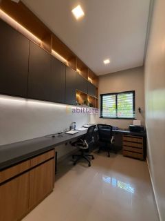 Condomínio Alphaville - Casa ampla com 04 suítes (suíte master com SPA) -  600m² de potencial