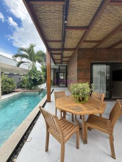 Condomínio Alphaville - Casa ampla com 04 suítes (suíte master com SPA) -  600m² de potencial