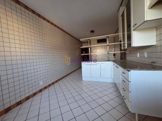 Edifício Portinari - Apartamento de 160m² com 4 quartos (1 suíte) + DCE no Renascença 2