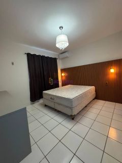 Alugo Casa Duplex no Jardim Eldorado Townhouse com 3 suítes