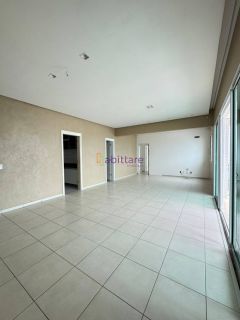 Apartamento vista mar de 133m² com 03 suítes no Península Way