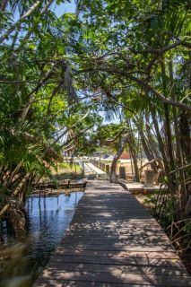 Arcos da Mangaba - Casa com 3 quartos (1 suíte com varanda) + área de lazer privativa com piscina e churrasqueira