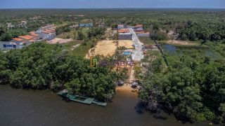 Arcos da Mangaba - Casa com 3 quartos (1 suíte com varanda) + área de lazer privativa com piscina e churrasqueira