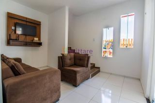 Arcos da Mangaba - Casa com 3 quartos (1 suíte com varanda) + área de lazer privativa com piscina e churrasqueira