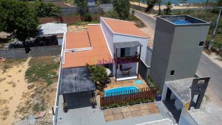 Arcos da Mangaba - Casa com 3 quartos (1 suíte com varanda) + área de lazer privativa com piscina e churrasqueira