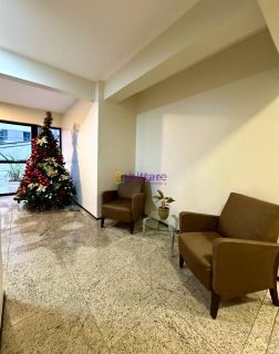 Apartamento de 135m² no Edifício Elza Regadas com 3 suítes