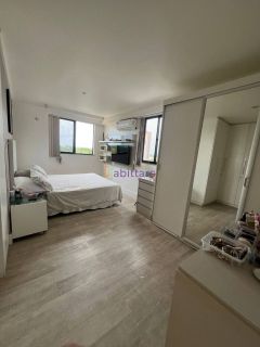 Apartamento de 135m² no Edifício Elza Regadas com 3 suítes