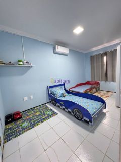 Casa duplex de condomínio com 03 quartos (1 suíte) na Cohama.