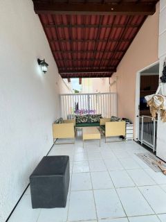 Casa duplex de condomínio com 03 quartos (1 suíte) na Cohama.