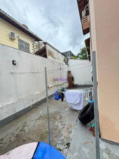Casa duplex de condomínio com 03 quartos (1 suíte) na Cohama.