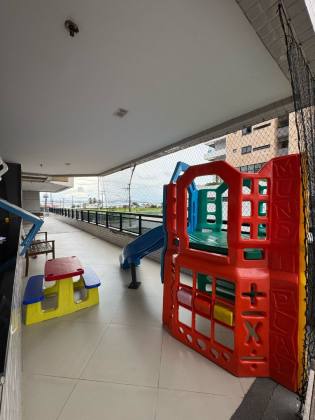 Apartamento de 146m² no Monte Carlo com 03 suítes (1 master)+ DCE.