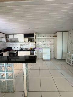 Casa no Vinhais com 04 quartos (03 suítes)