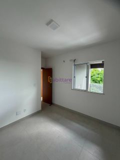 Alugo apartamento no Reserva dos Buritis com 3 quartos (1 suíte) - Calhau