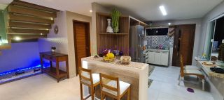 Lençóis Park Residence - Casa duplex com 04 quartos (03 suítes) e área goumert.