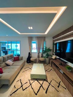 Apartamento de 142m² com 2 suítes (1 com closet) + escritório no Farol da Ilha