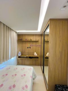 Apartamento de 142m² com 2 suítes (1 com closet) + escritório no Farol da Ilha