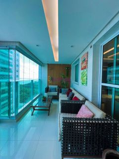 Apartamento de 142m² com 2 suítes (1 com closet) + escritório no Farol da Ilha