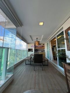 Apartamento de 142m² com 3 suítes no Condomínio Farol da Ilha - Ponta Dareia