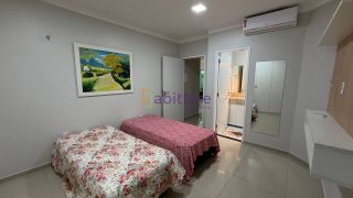 Casa duplex de 263m² no Condomínio Damha com 5 suítes (1 master) + DCE
