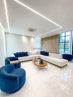 Condomíno Damha - Casa com fino acabamento com 04 suítes + Escritório.